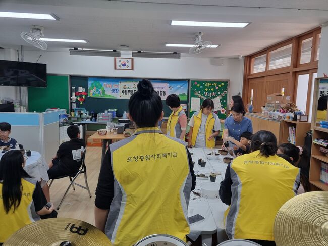 대도초, 세대 공감 ‘도시정원 다육 심기’ 체험활동 펼쳐
