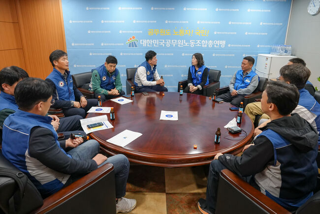 경찰공무원 노조 설립 법안 발의, 공노총 “적극 환영… 군무원 노조도 허용해야”